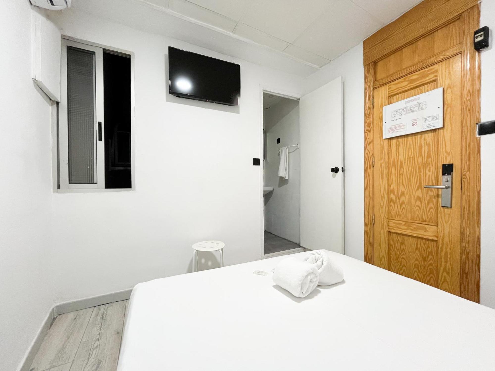 Sleep&Go Hotel Alicante Exterior foto